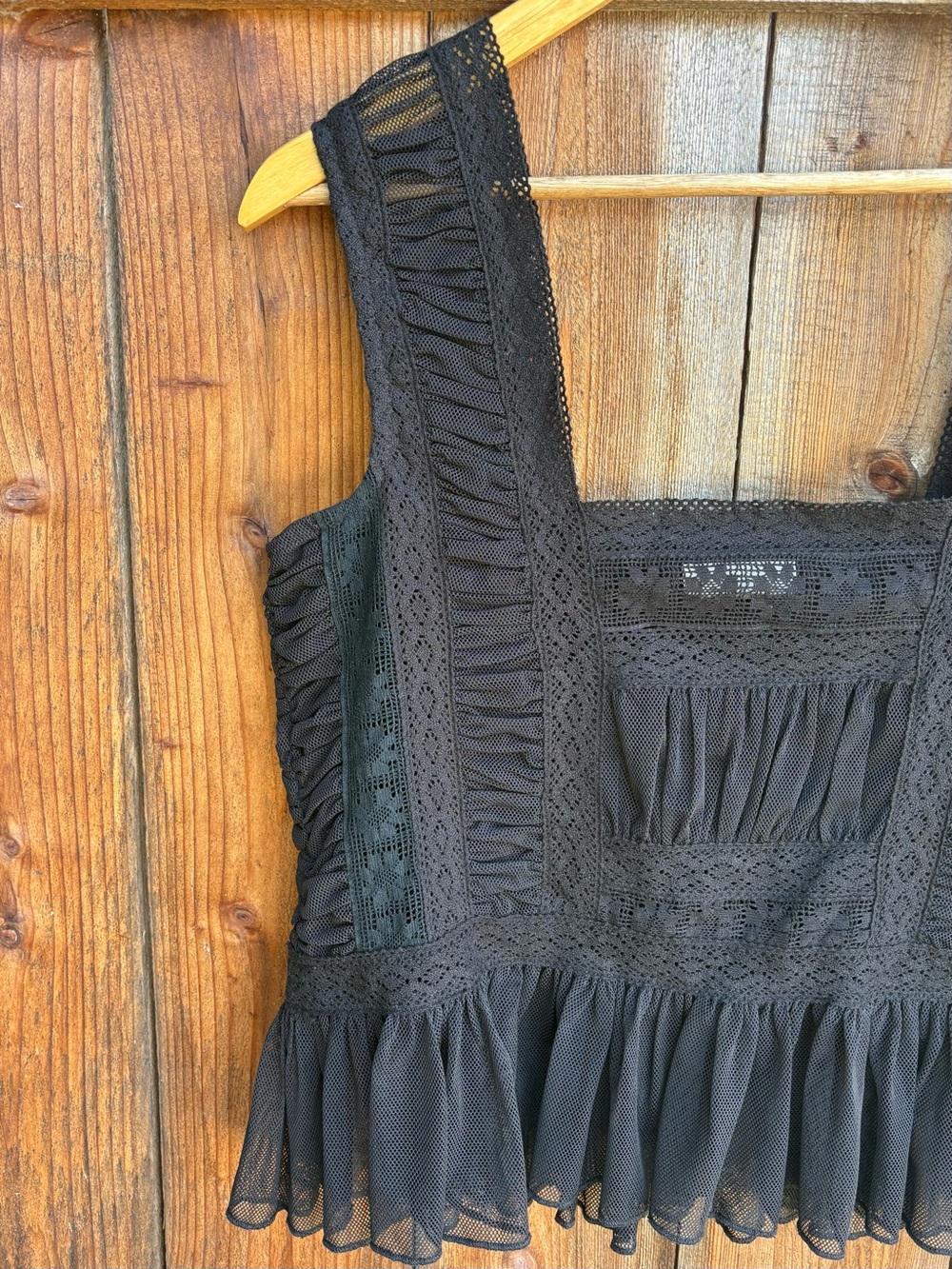 Women's Black Lace Ruffle Camisole Tank Top - Picture 4 of 7